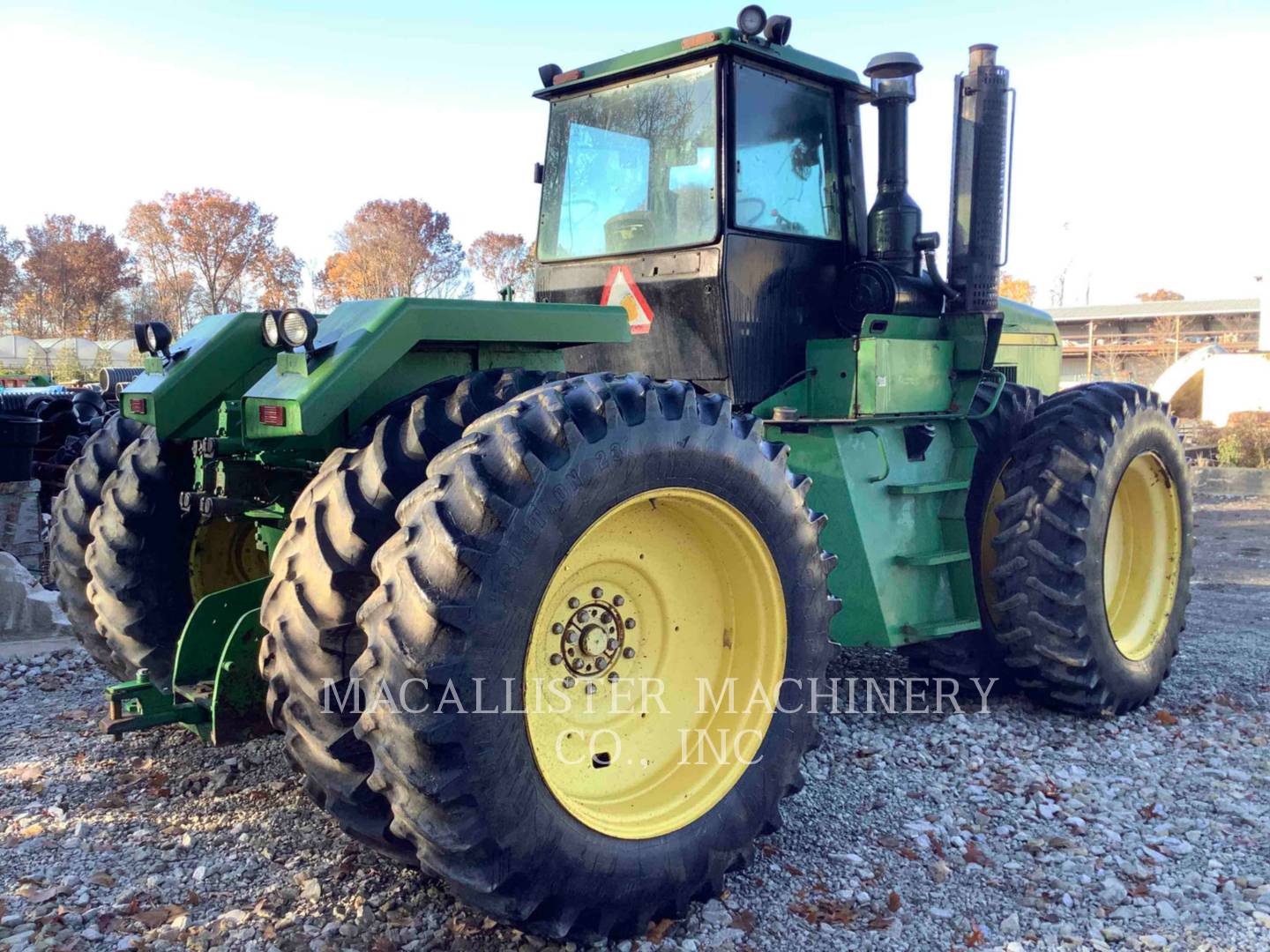 1989 John Deere 8760 Tractor