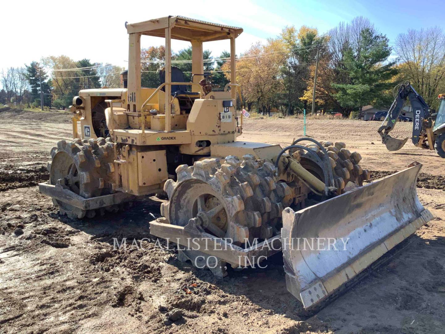 1978 Caterpillar 815 Compactor