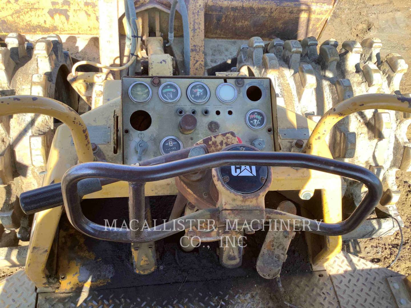 1978 Caterpillar 815 Compactor