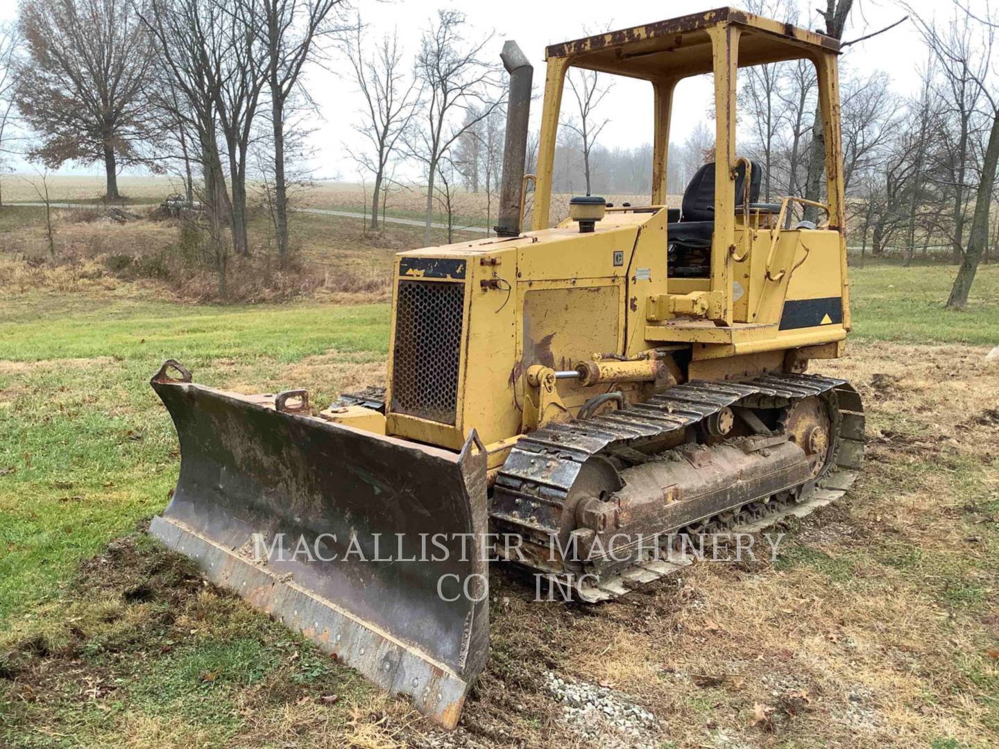 1990 Caterpillar D3C Dozer