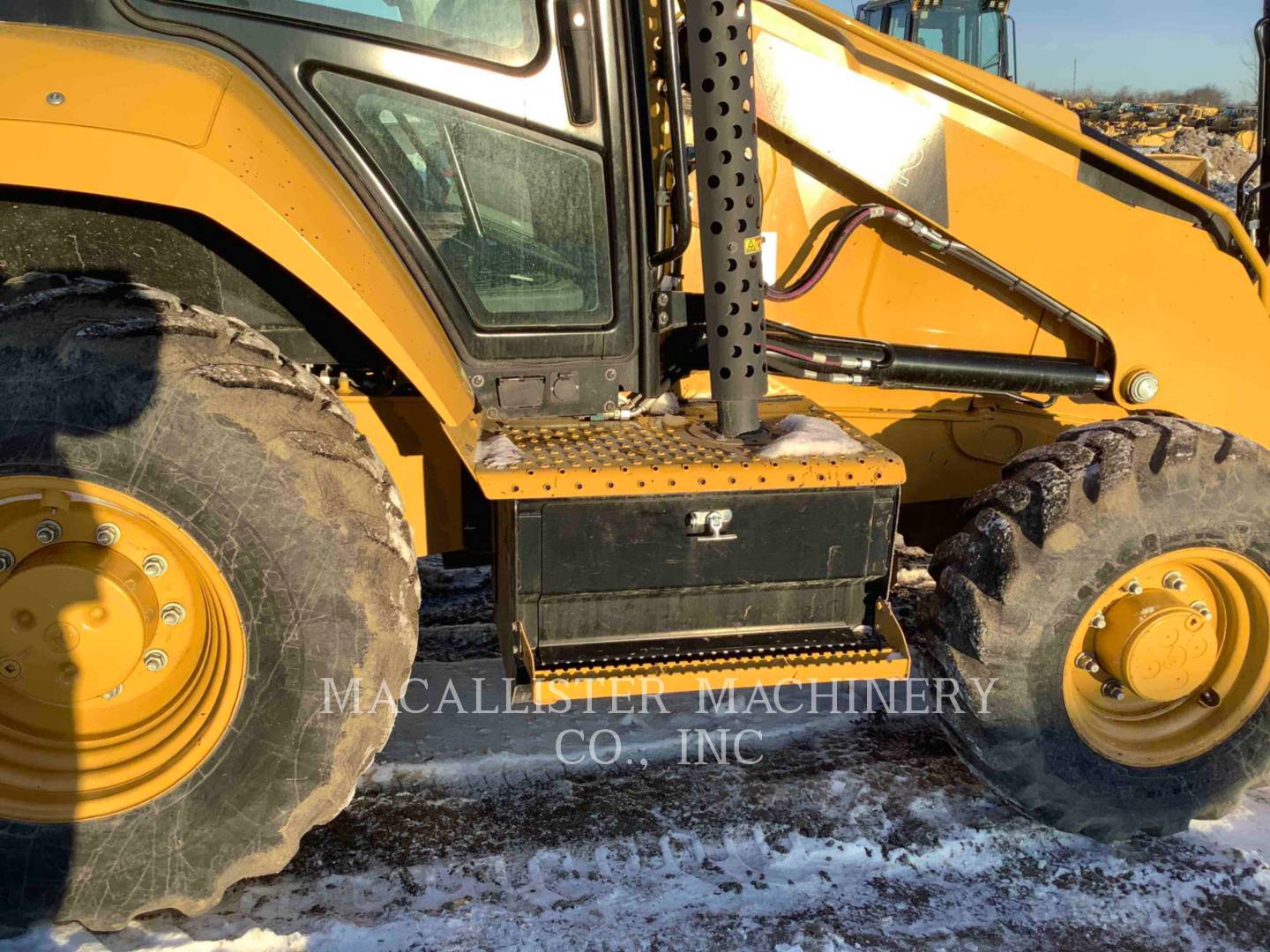 2019 Caterpillar 420F2ST Tractor Loader Backhoe