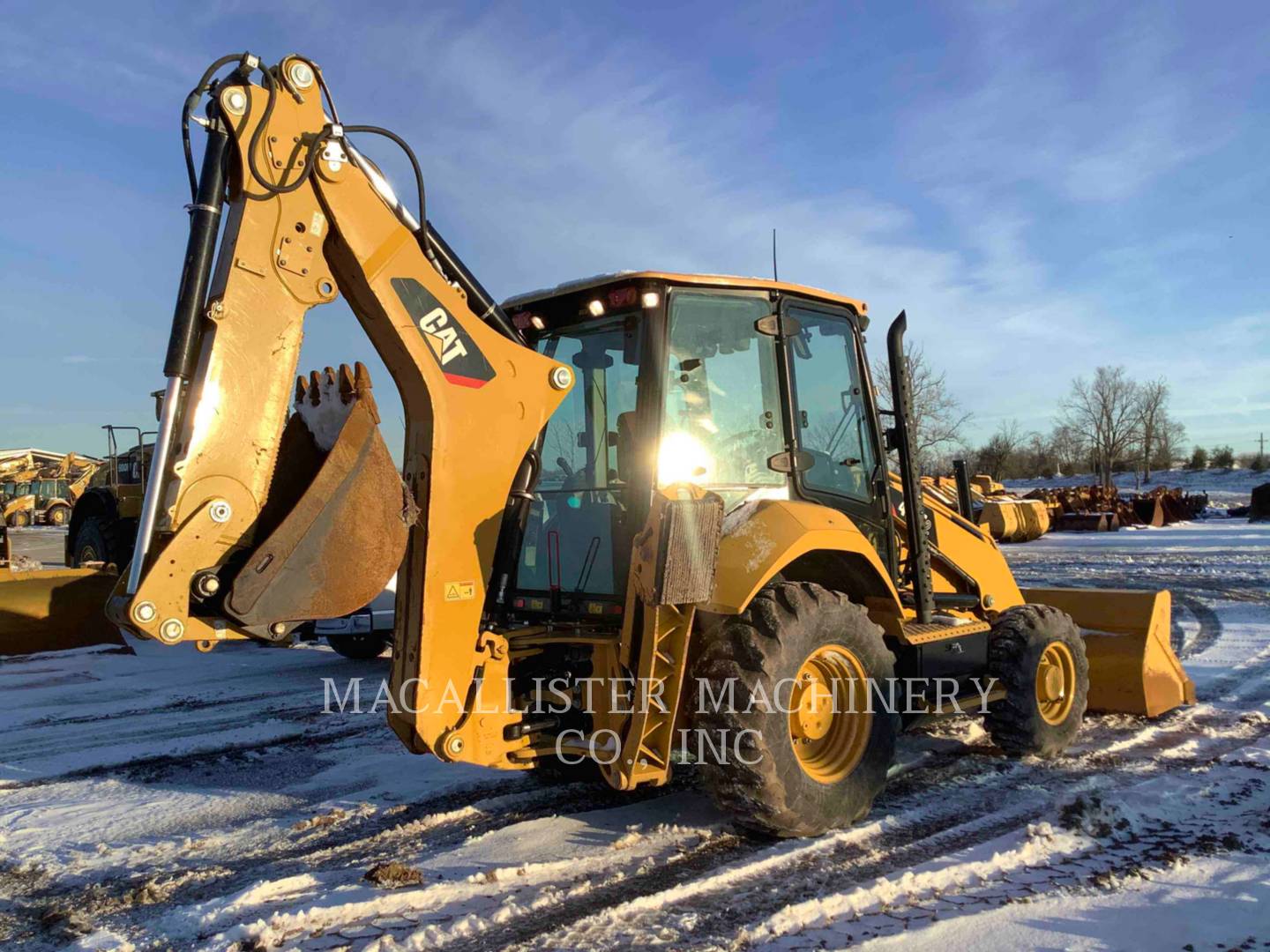 2019 Caterpillar 420F2ST Tractor Loader Backhoe