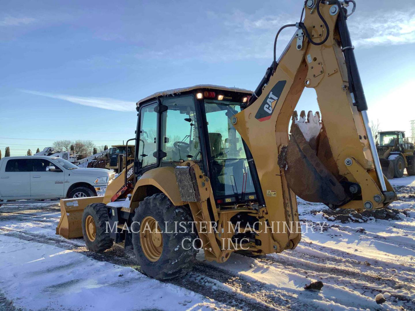 2019 Caterpillar 420F2ST Tractor Loader Backhoe