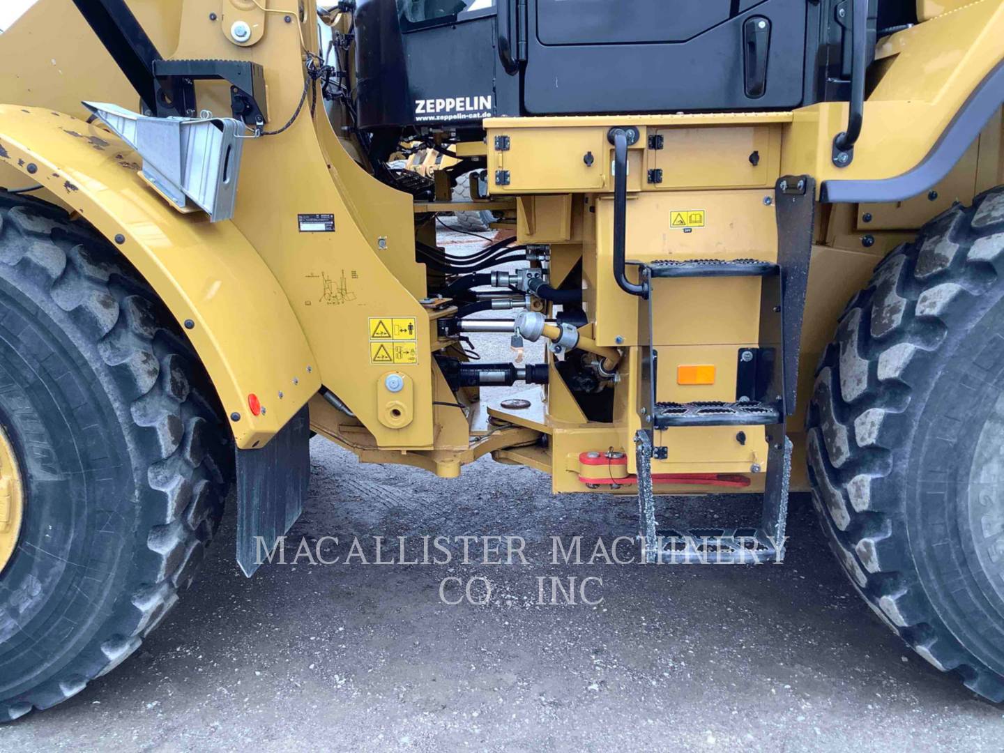 2018 Caterpillar 950M Wheel Loader