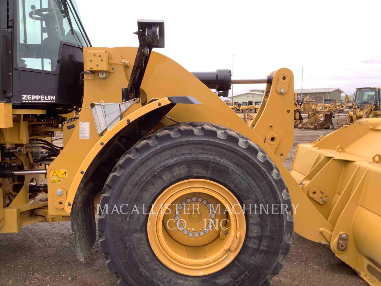 2018 Caterpillar 950M Wheel Loader