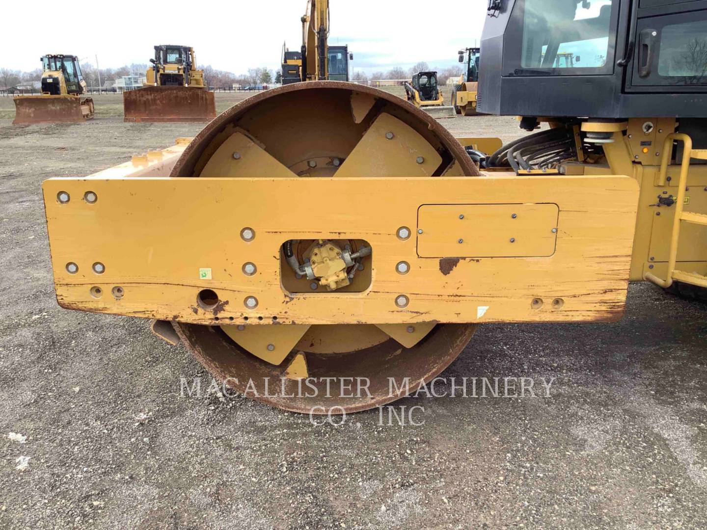 2017 Caterpillar CS66B Vibratory Single