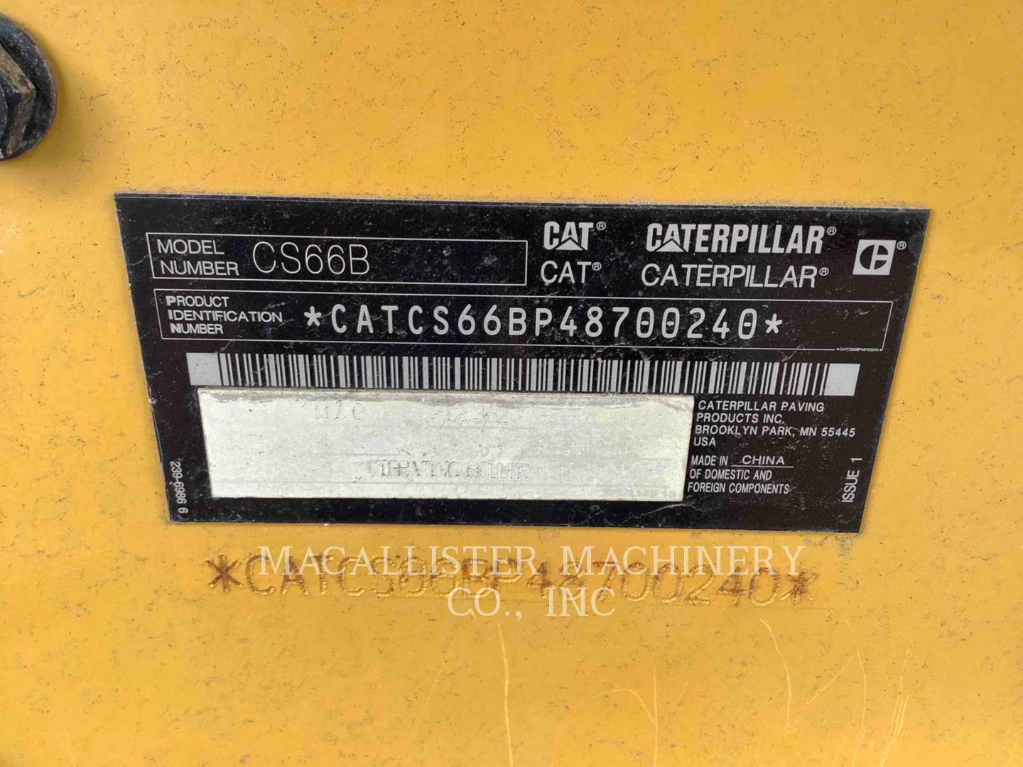 2017 Caterpillar CS66B Vibratory Single