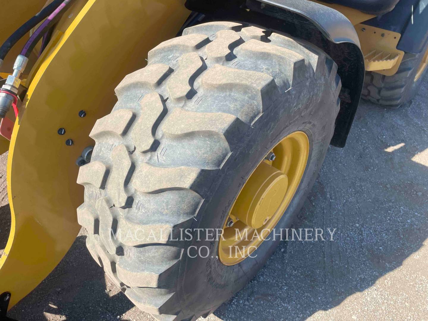 2020 Caterpillar 906M Wheel Loader