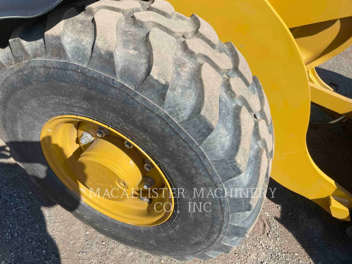 2020 Caterpillar 906M Wheel Loader