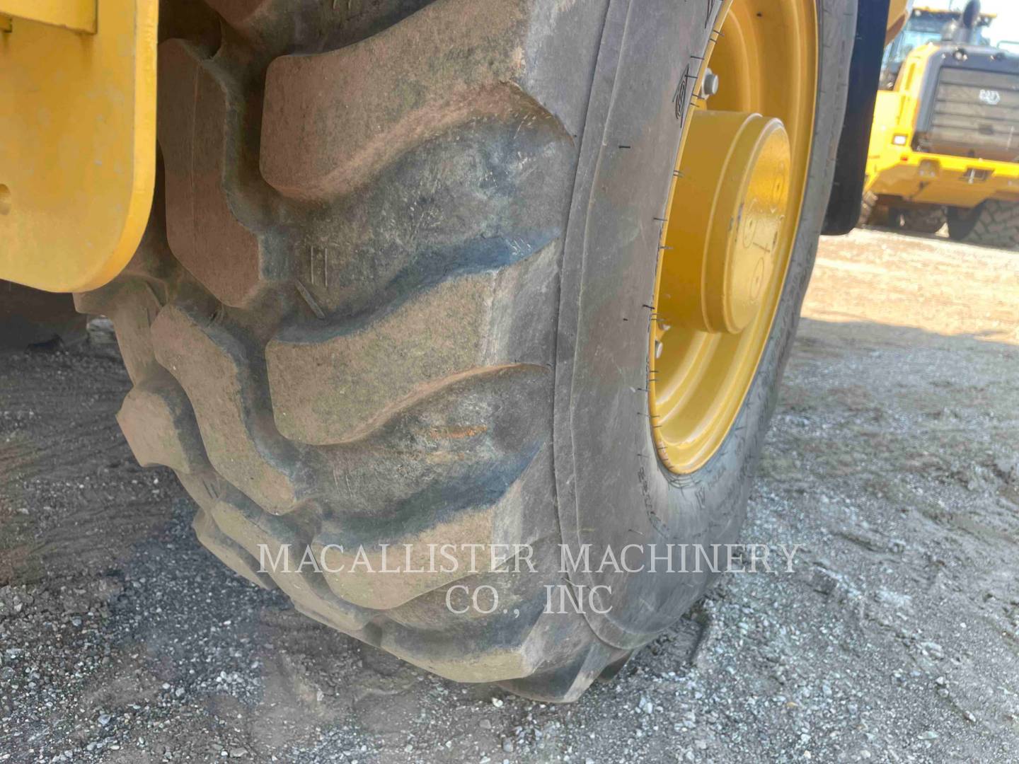 2020 Caterpillar 906M Wheel Loader