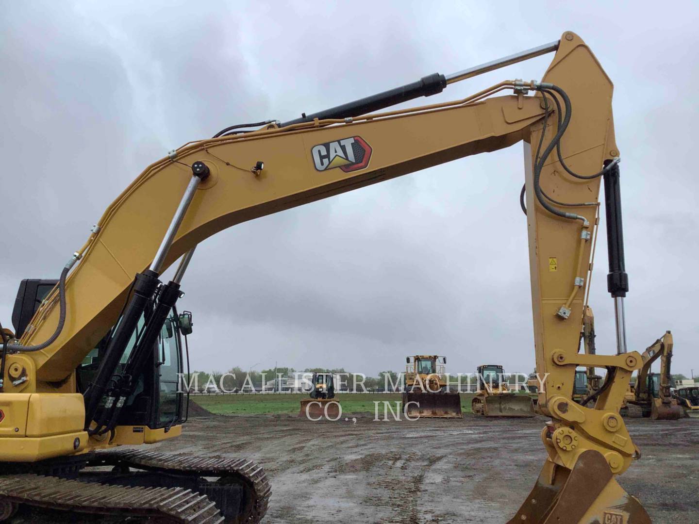 2020 Caterpillar 330 Excavator