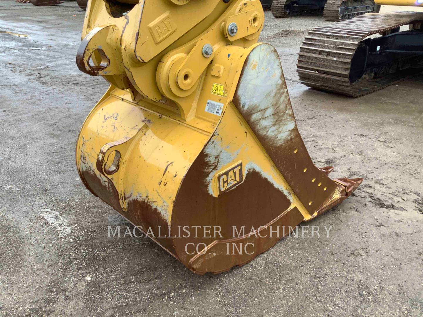 2020 Caterpillar 330 Excavator