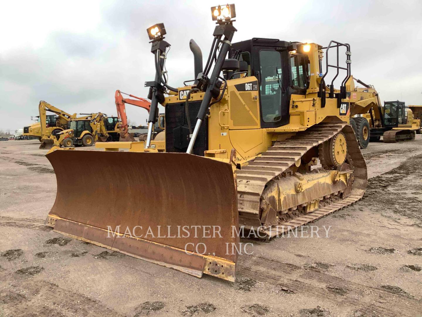 2015 Caterpillar D6TVP Dozer