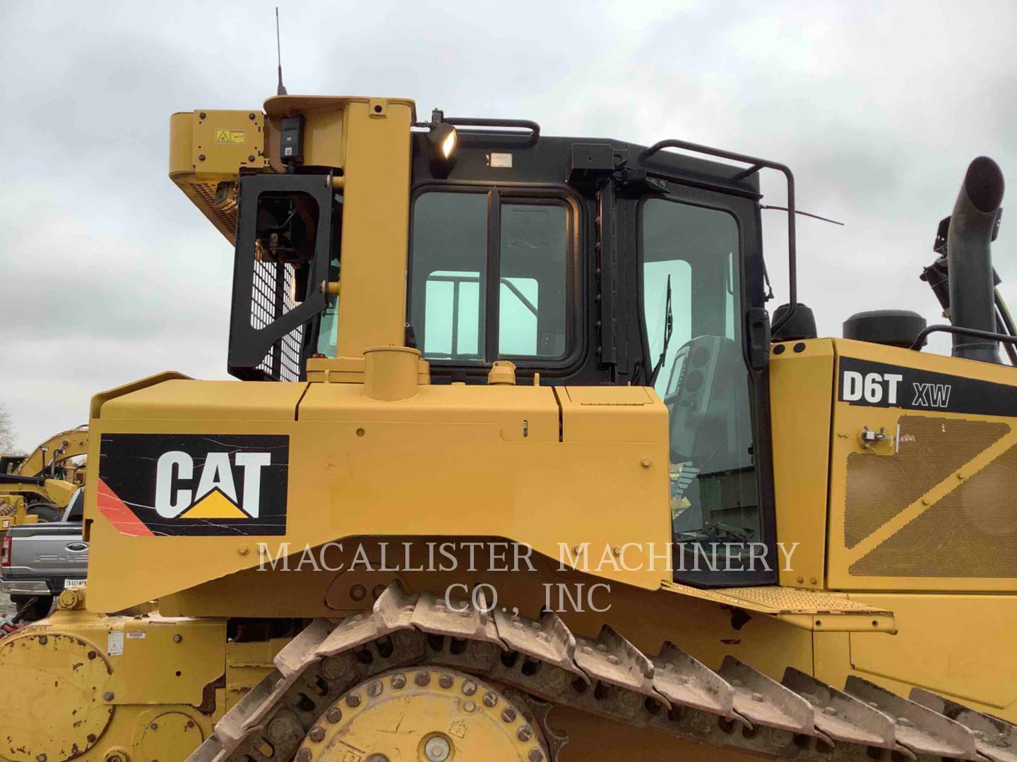 2015 Caterpillar D6TVP Dozer