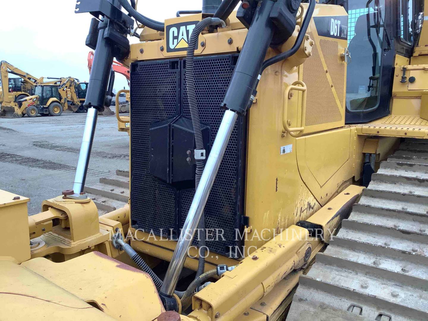 2015 Caterpillar D6TVP Dozer