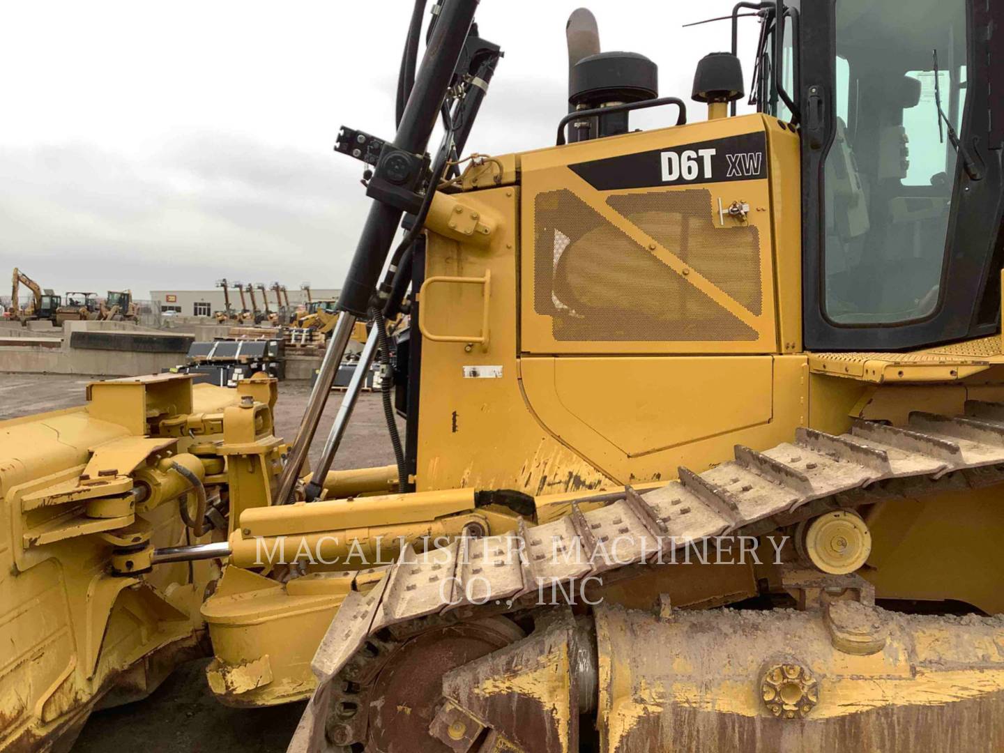 2015 Caterpillar D6TVP Dozer