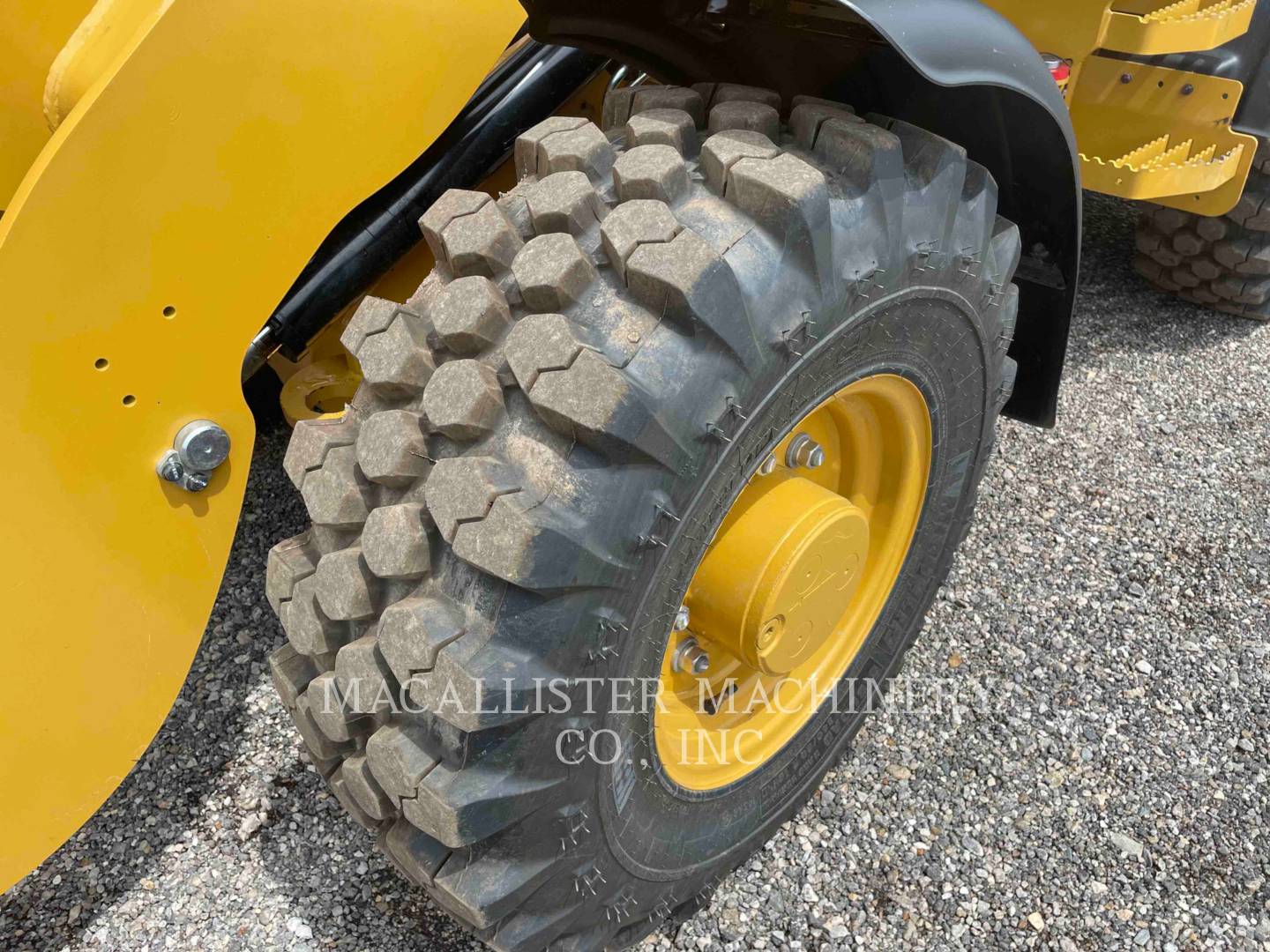 2022 Caterpillar 907M Wheel Loader