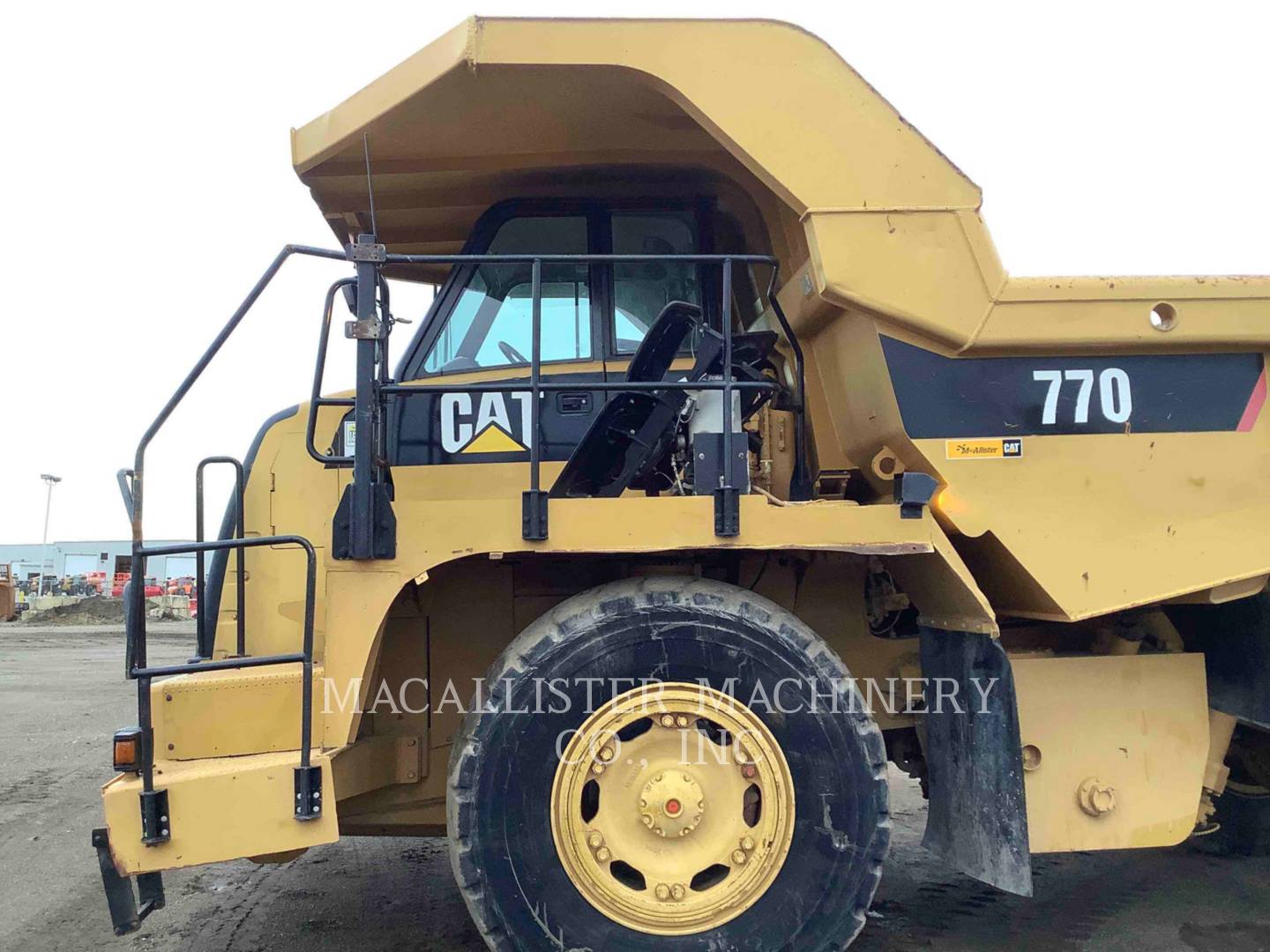 2008 Caterpillar 770 Truck