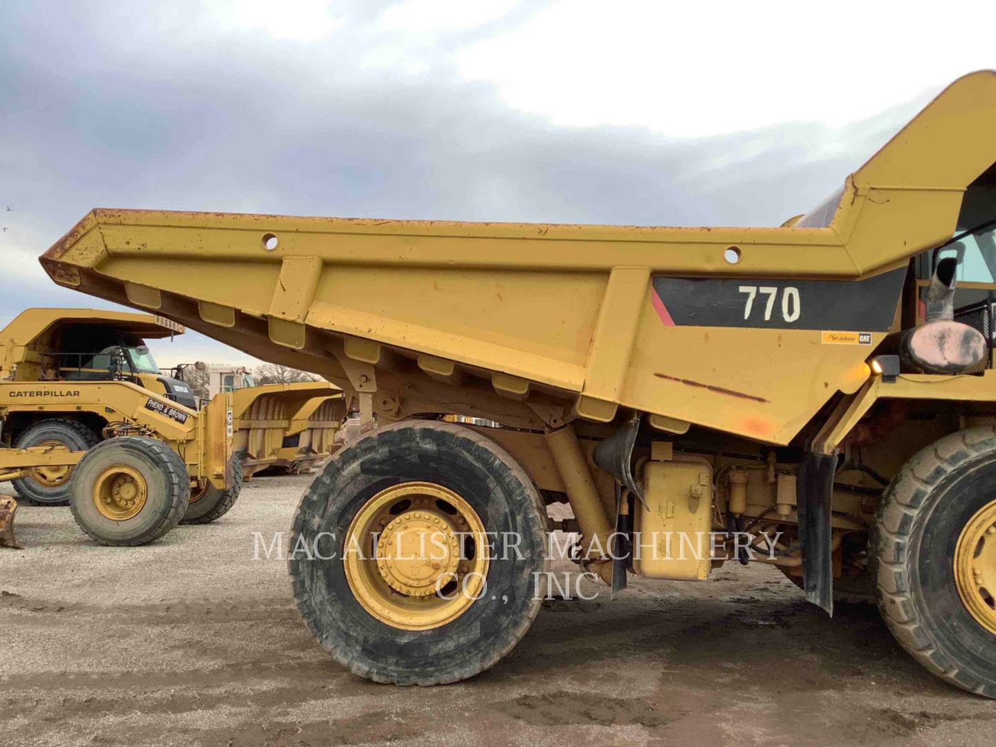 2008 Caterpillar 770 Truck