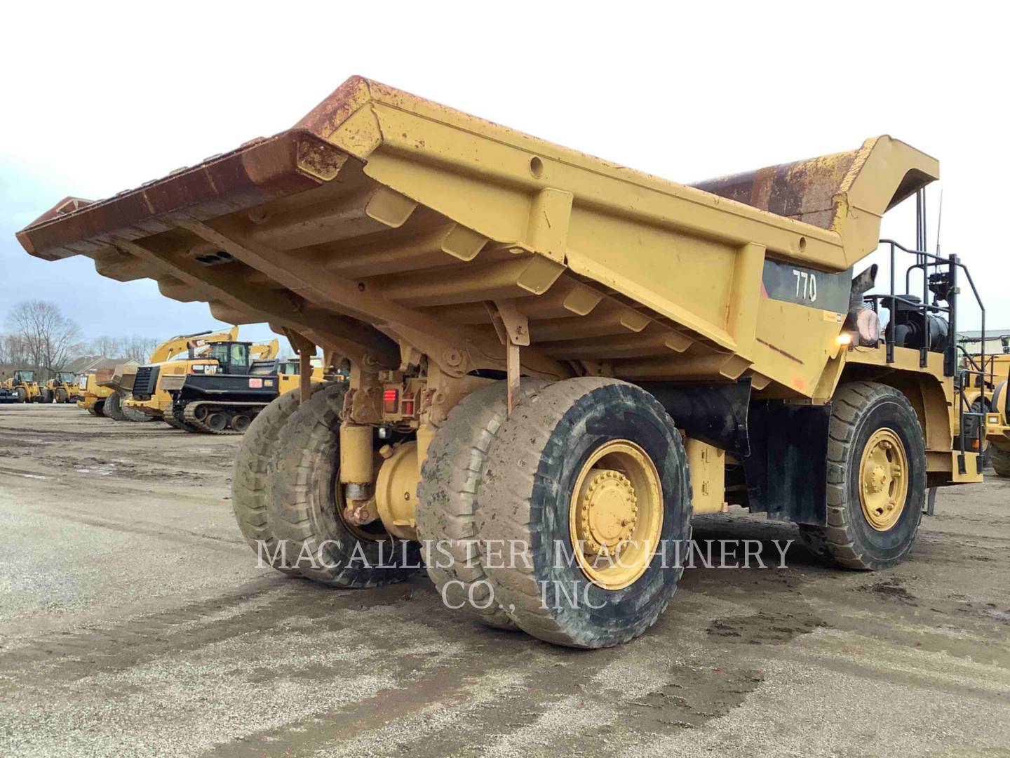 2008 Caterpillar 770 Truck