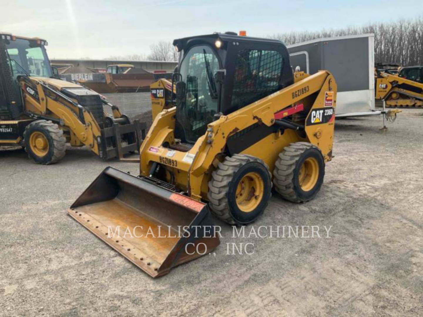 2015 Caterpillar 236D Skid Steer Loader