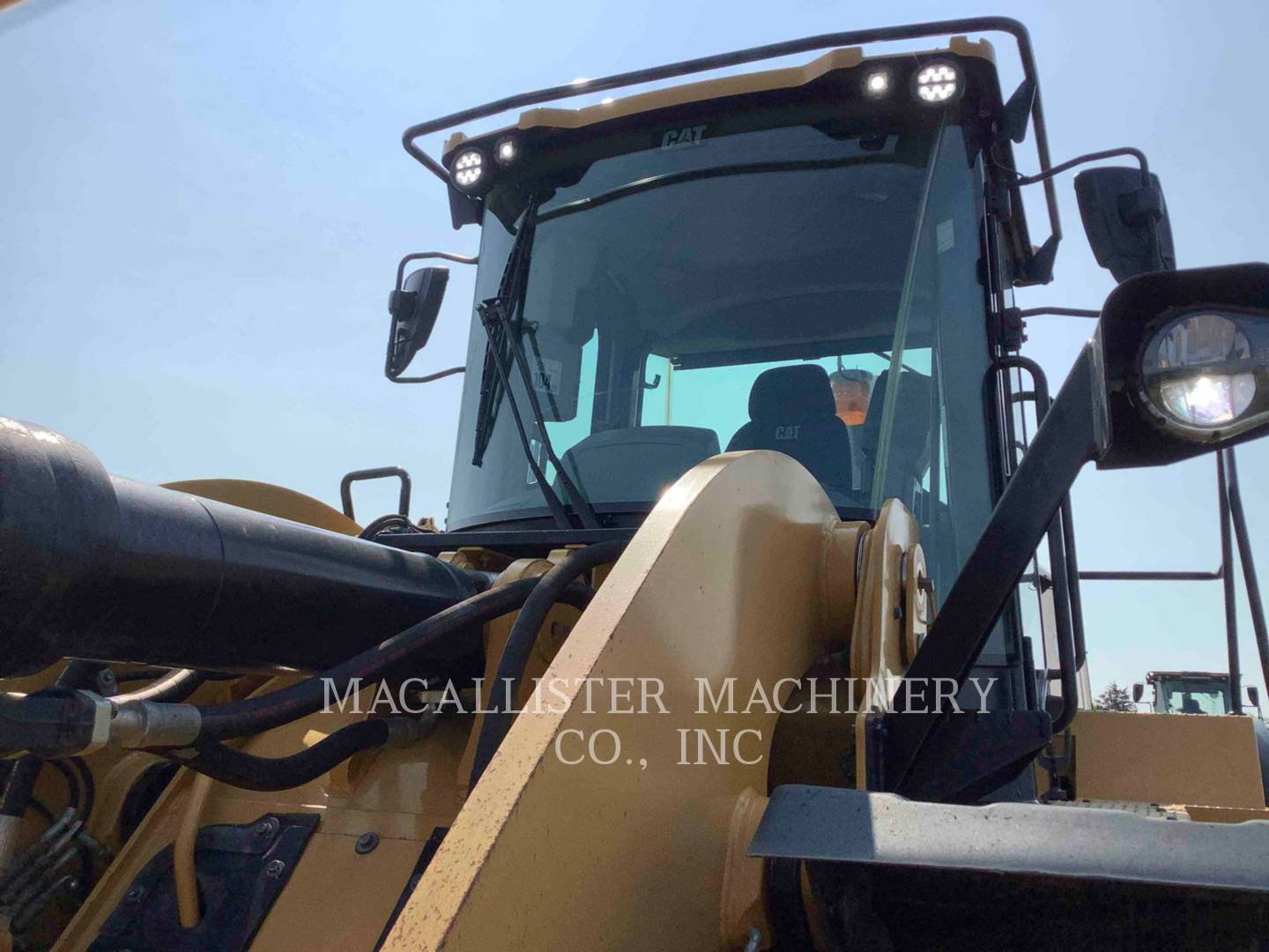 2017 Caterpillar 950M Wheel Loader