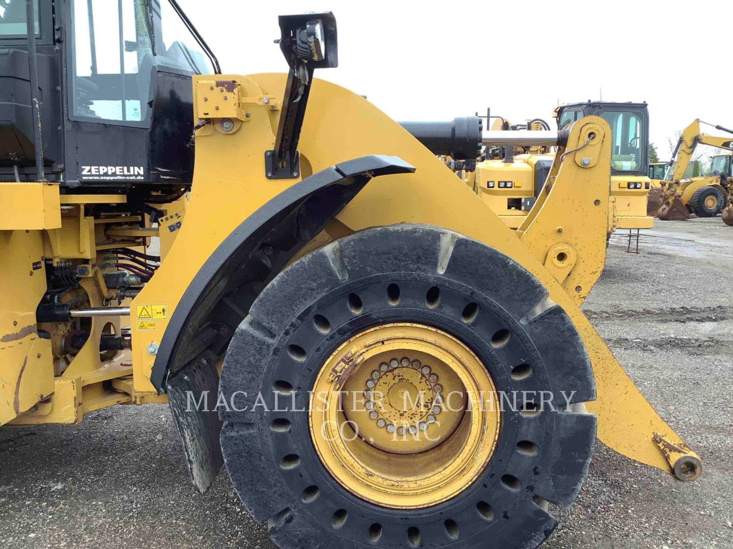 2017 Caterpillar 950M Wheel Loader