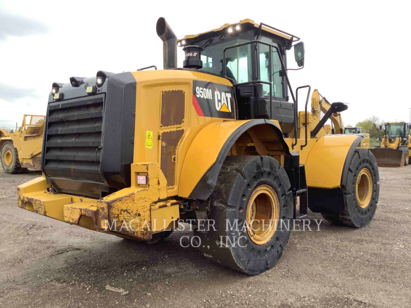 2017 Caterpillar 950M Wheel Loader