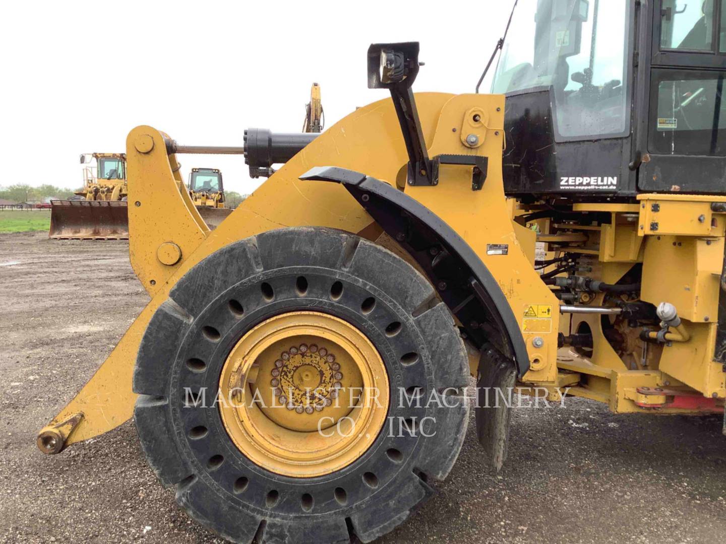 2017 Caterpillar 950M Wheel Loader