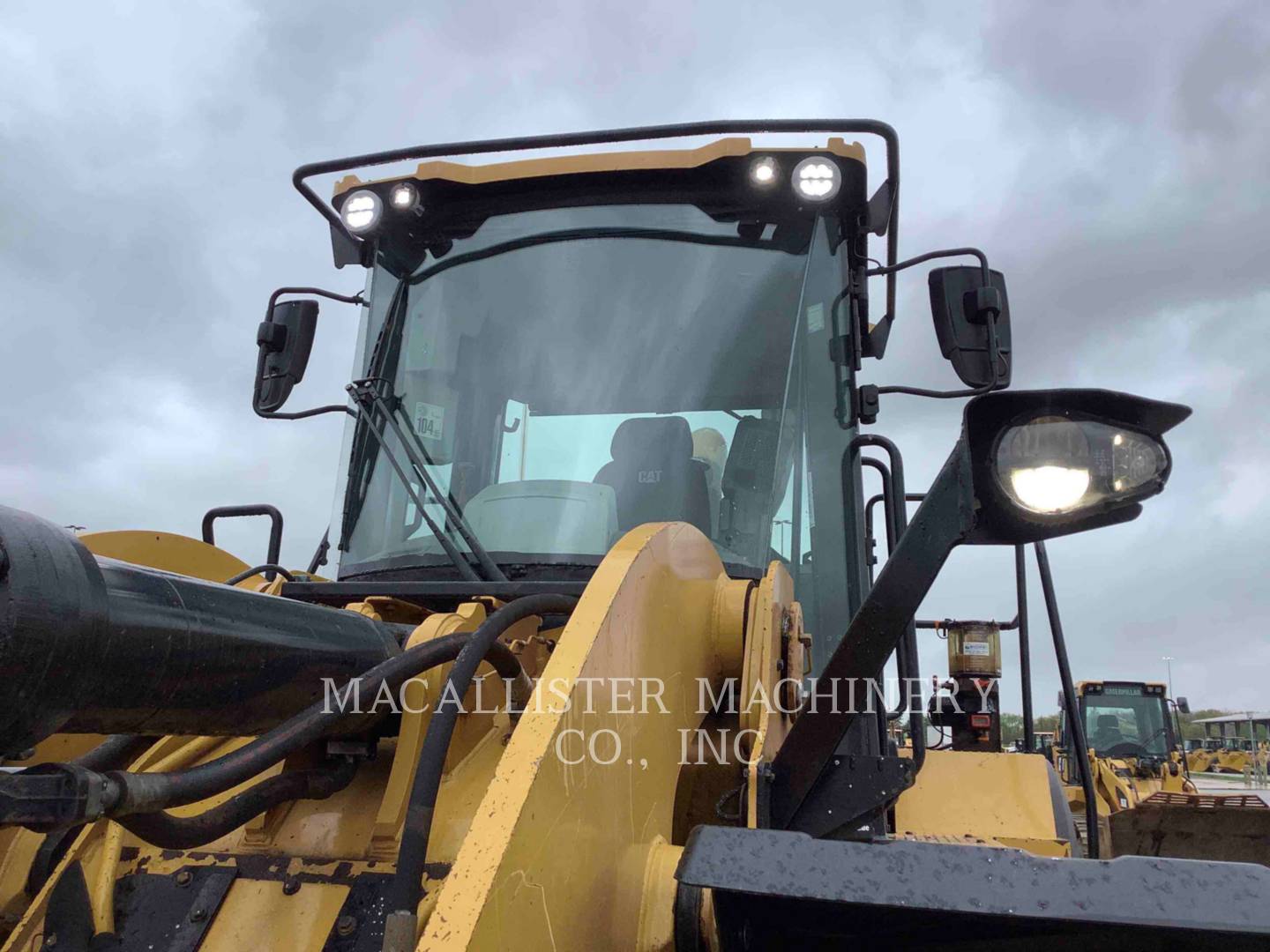 2017 Caterpillar 950M Wheel Loader