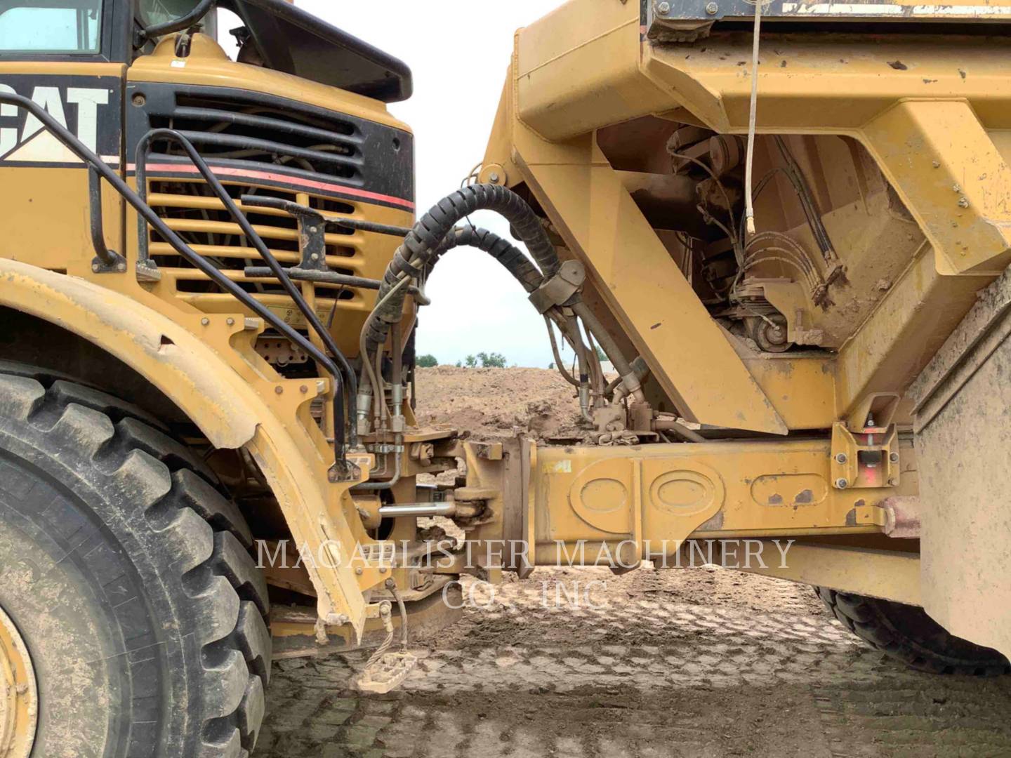 2006 Caterpillar 740EJ Articulated Truck