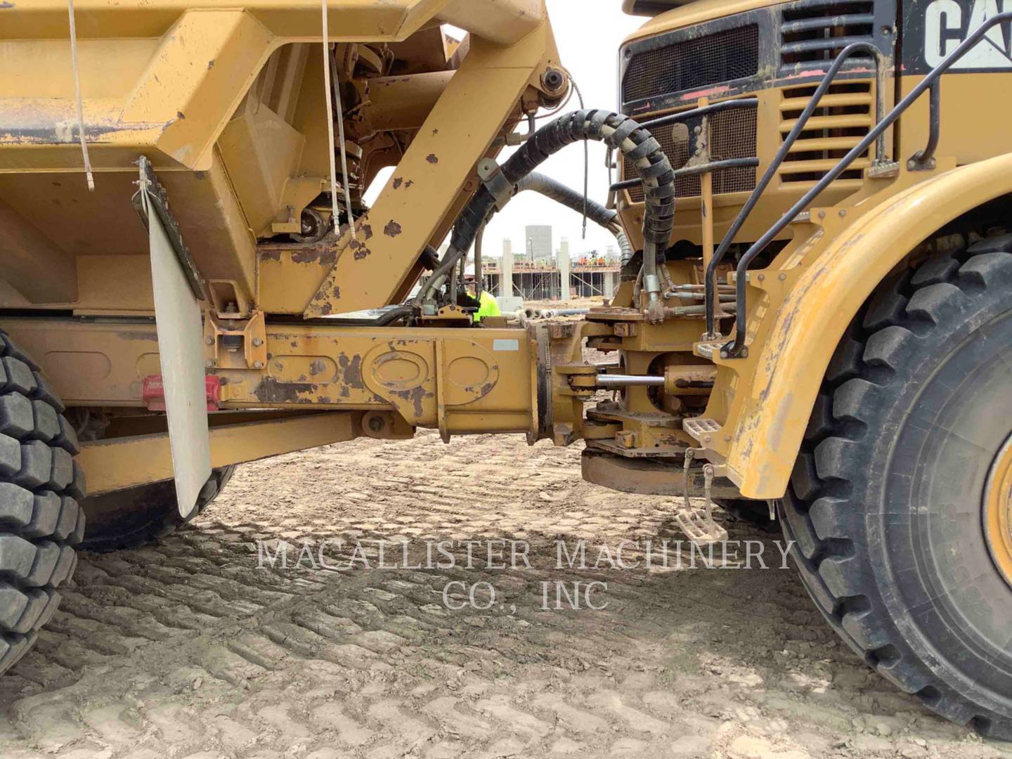 2005 Caterpillar 740EJ Articulated Truck