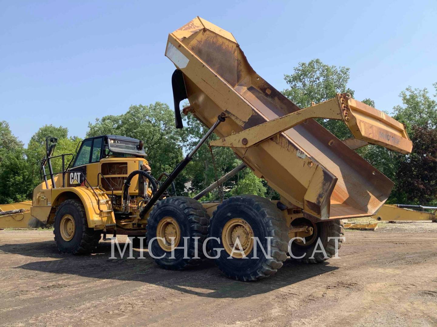 2013 Caterpillar 735B T Articulated Truck