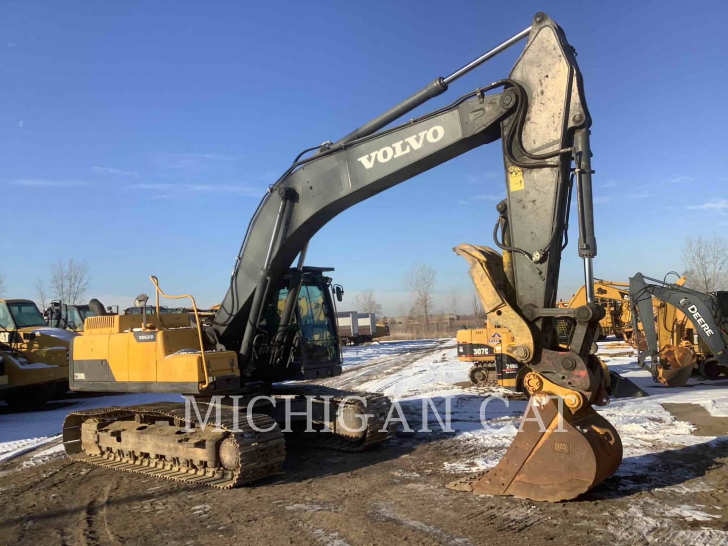 2016 Volvo EC300DL Excavator