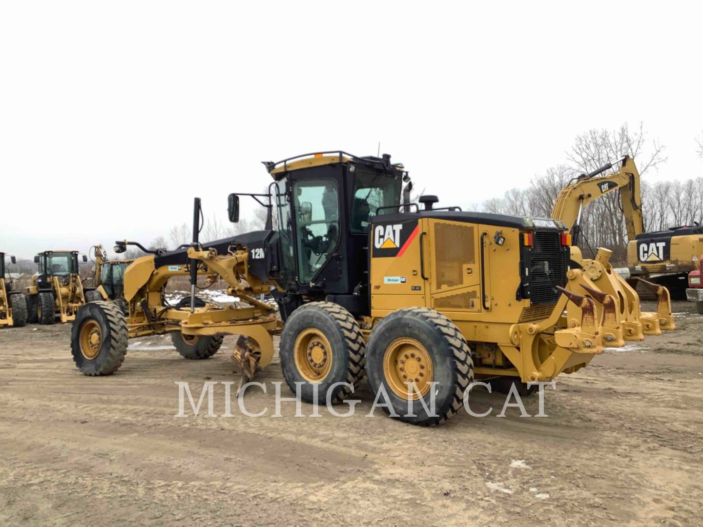 2011 Caterpillar 12M Grader - Road