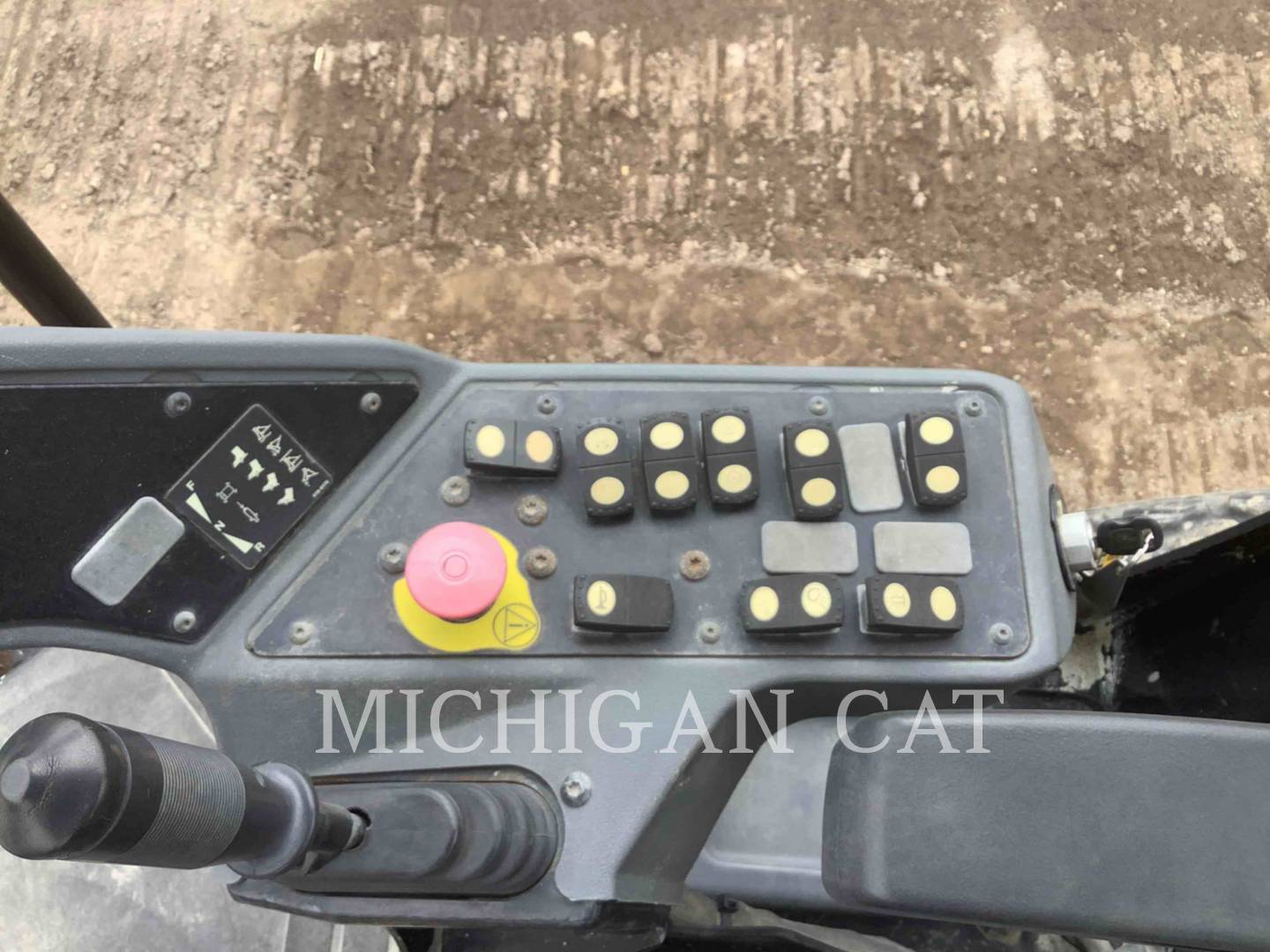 2016 Caterpillar CS44B Vibratory Single