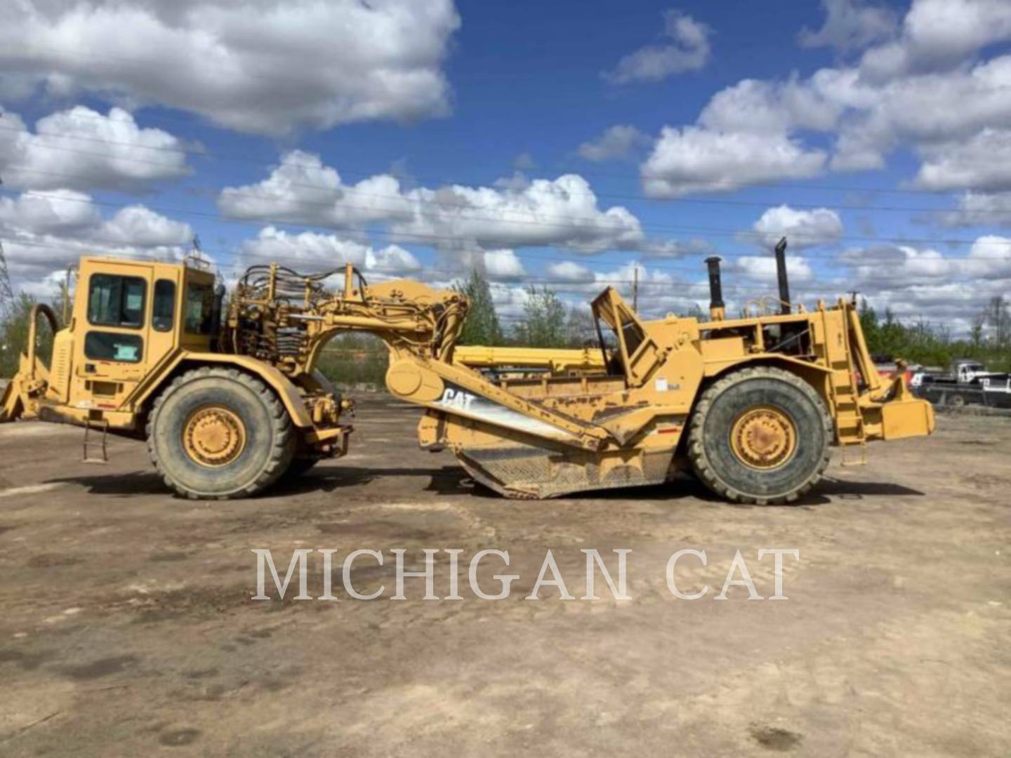 2001 Caterpillar 627G Wheel Tractor