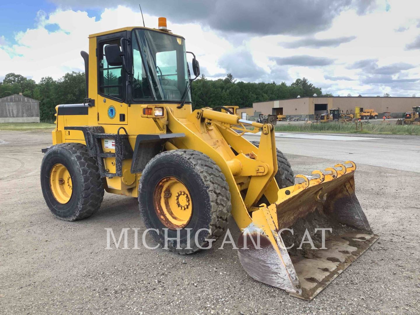 1999 Komatsu WA120-3L Wheel Loader