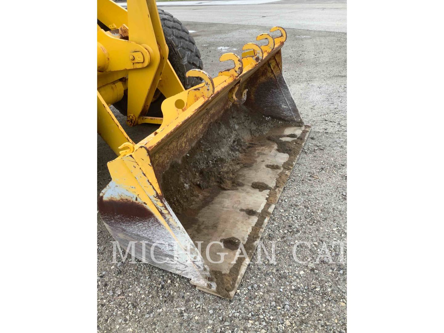 1999 Komatsu WA120-3L Wheel Loader