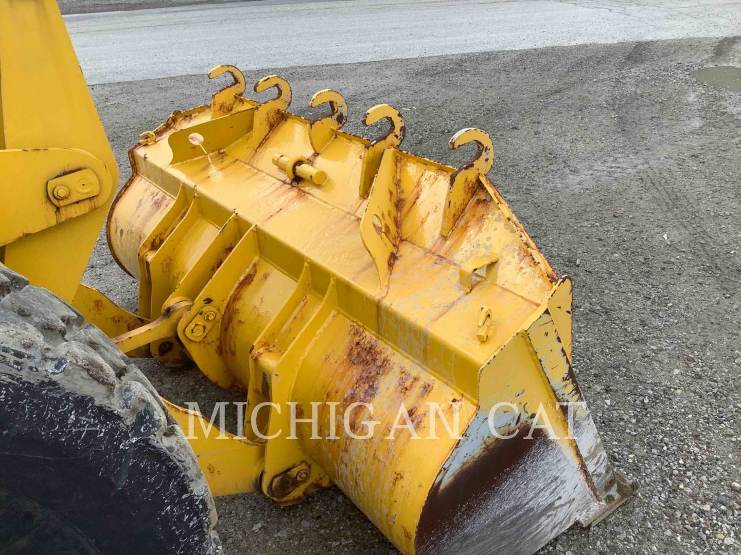 1999 Komatsu WA120-3L Wheel Loader