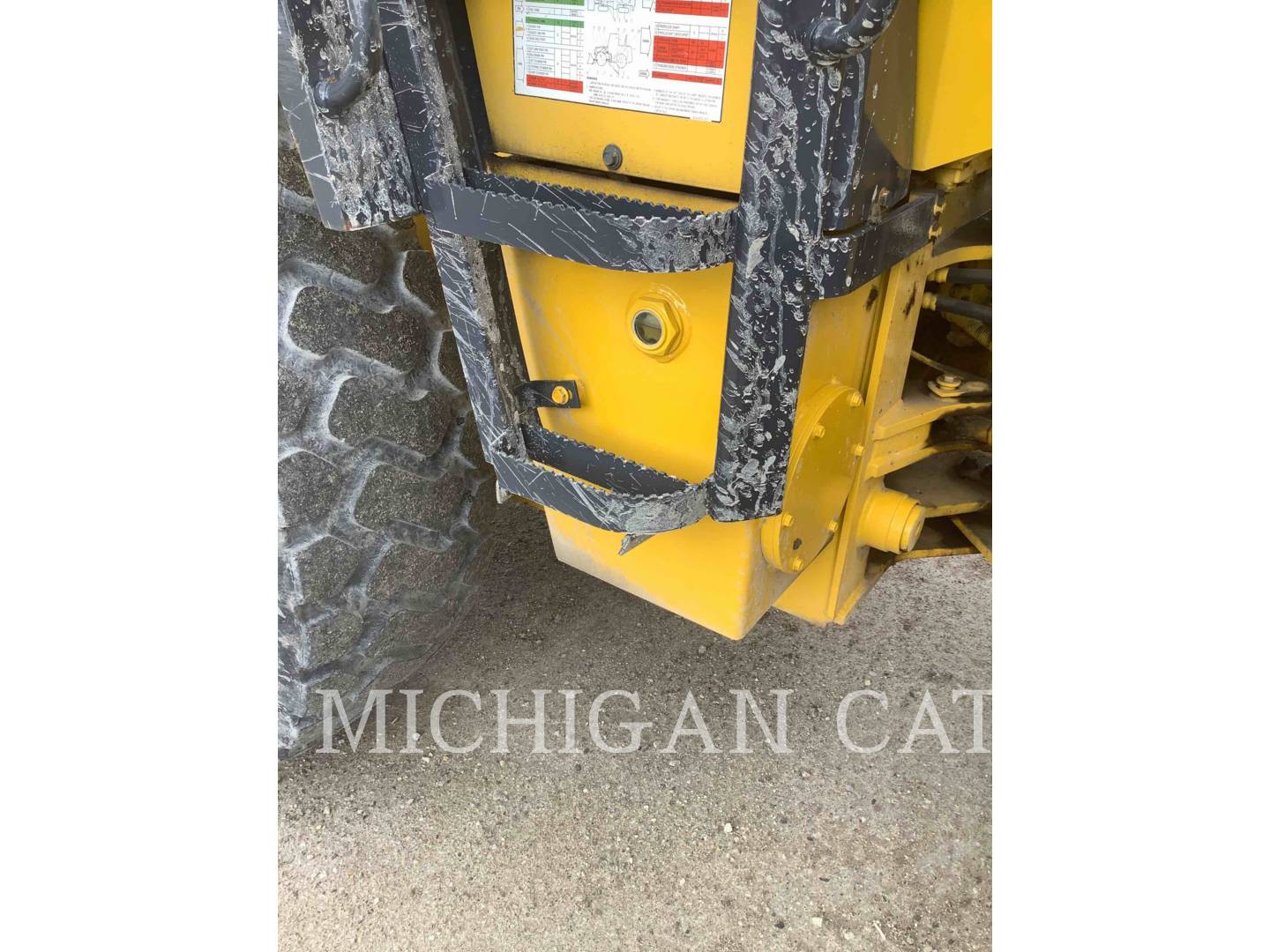 1999 Komatsu WA120-3L Wheel Loader