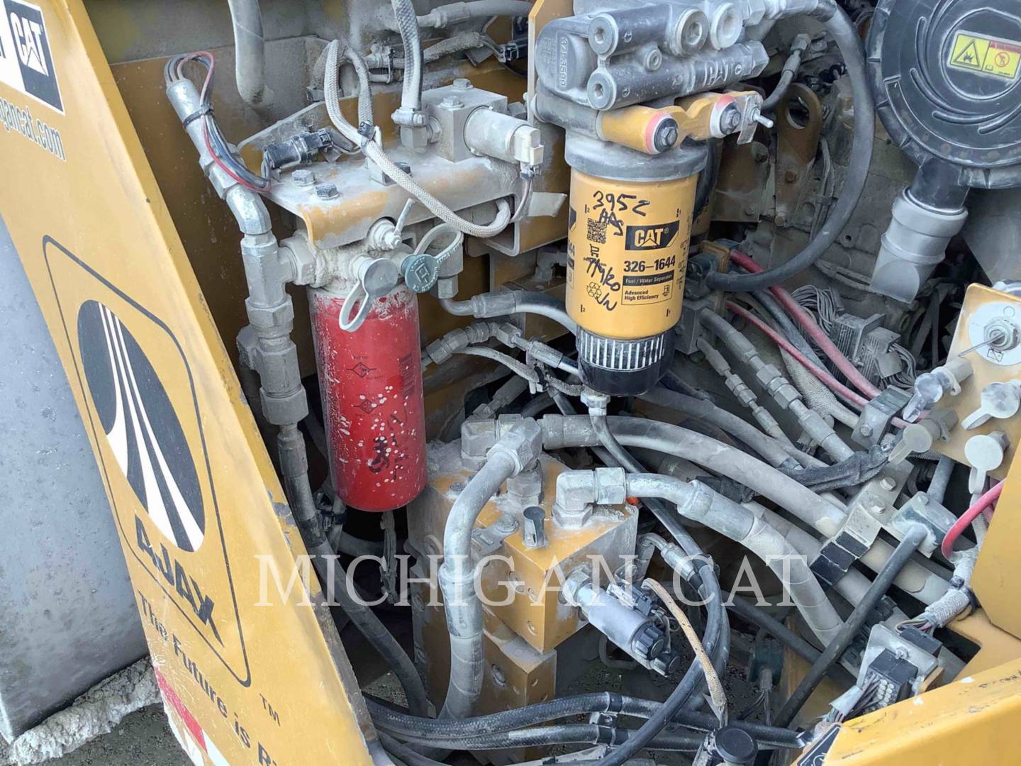 2013 Caterpillar CB54 Vibratory Double