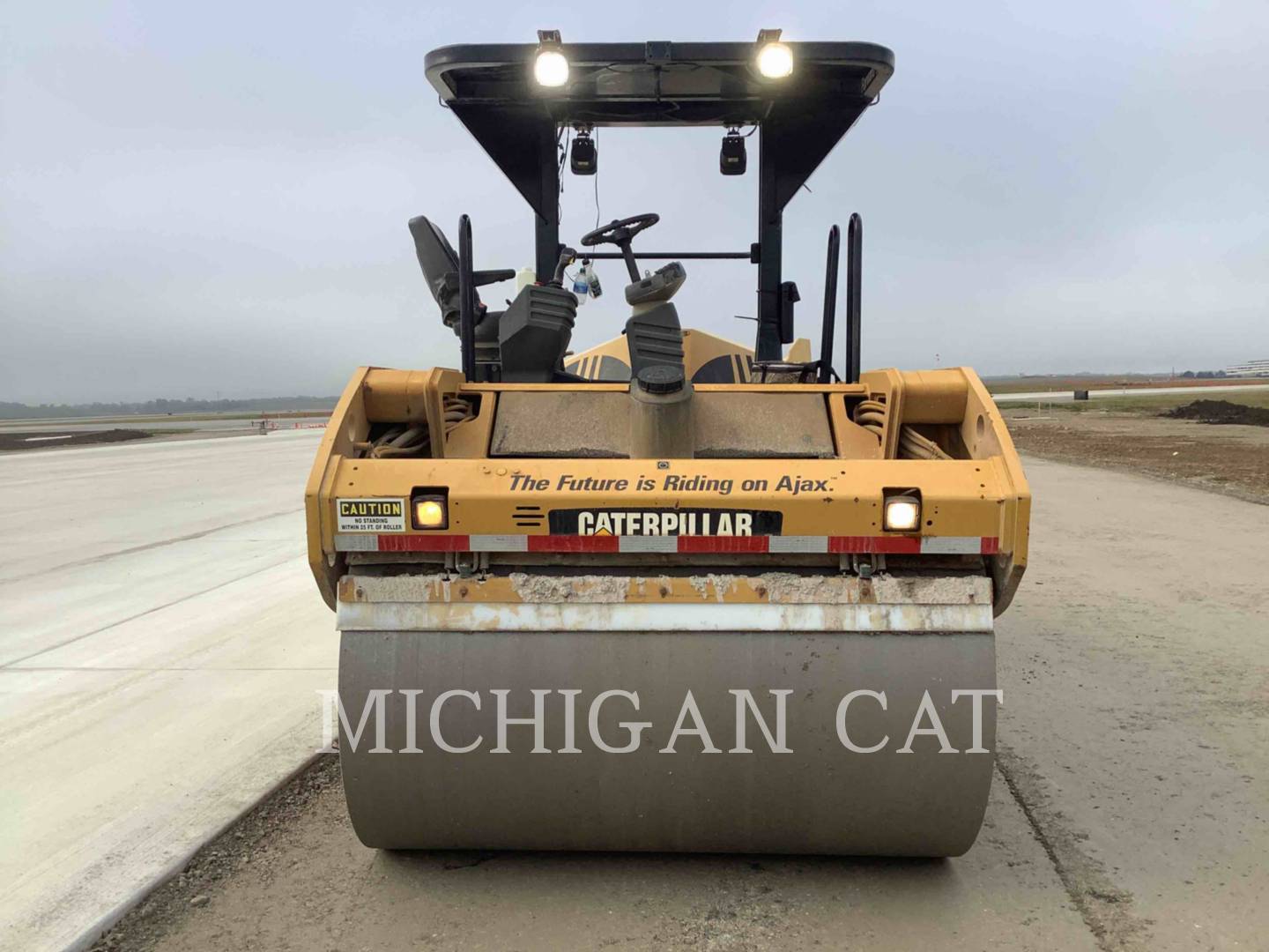 2013 Caterpillar CB54 Vibratory Double