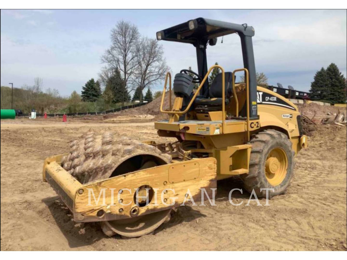 2006 Caterpillar CP433E Vibratory Single