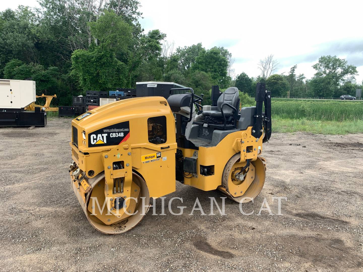 2019 Caterpillar CB34B Vibratory Single