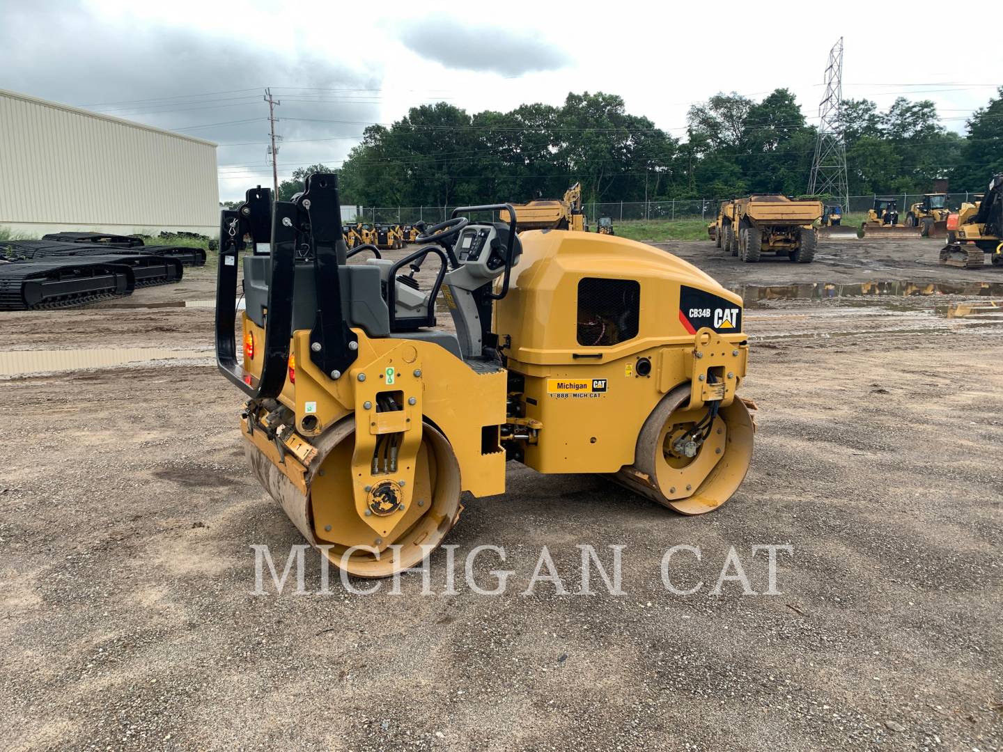 2019 Caterpillar CB34B Vibratory Single