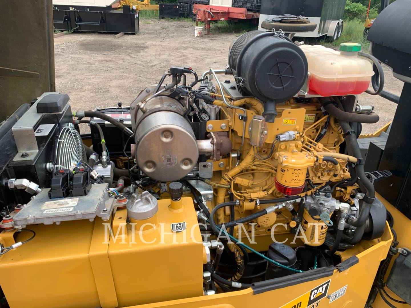 2019 Caterpillar CB34B Vibratory Single