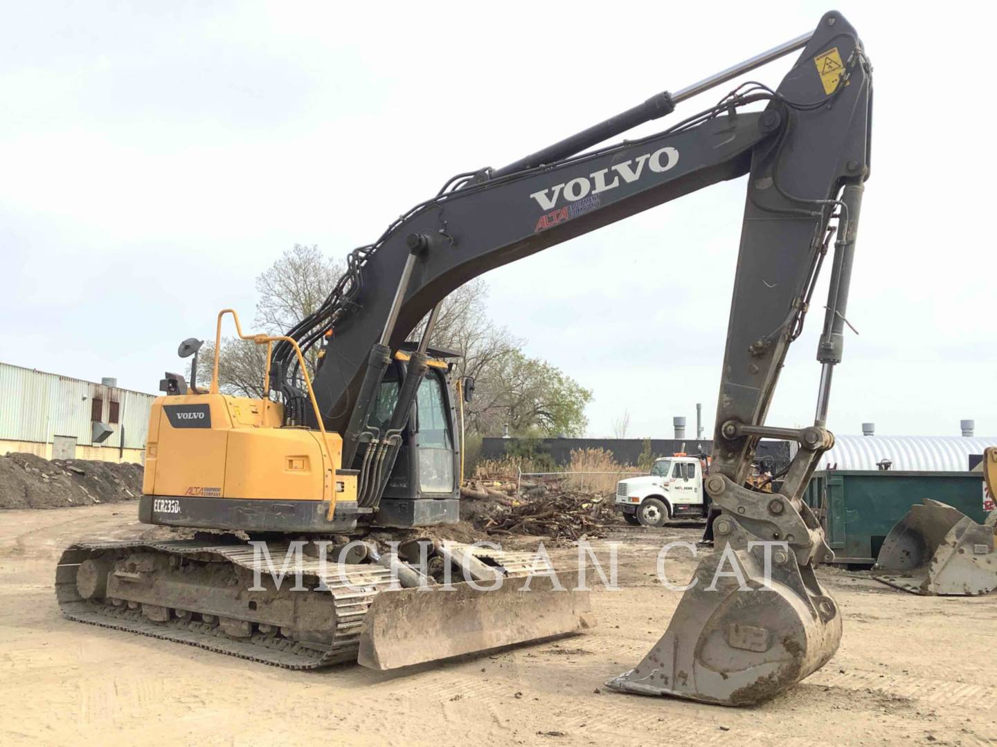 2015 Volvo ECR235DL Excavator