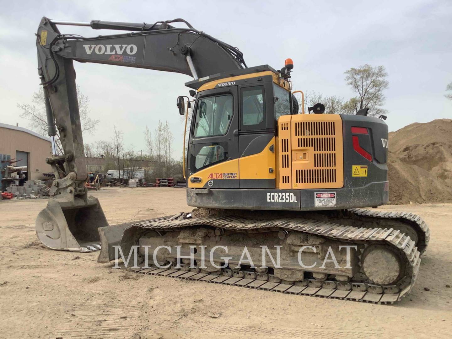 2015 Volvo ECR235DL Excavator