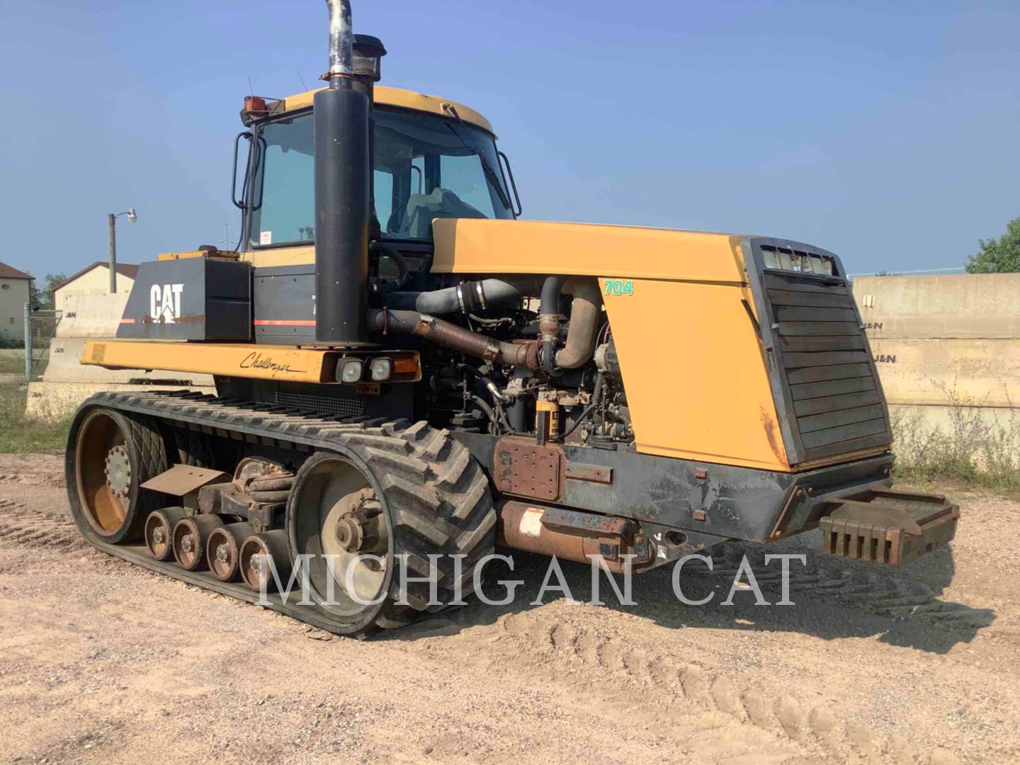 1996 Caterpillar CH75D Tractor